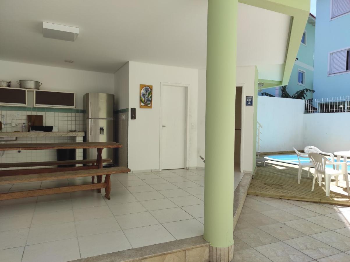 Casa Com 6 Suites E Piscina, A 160M Da Praia Florianopolis Exterior photo